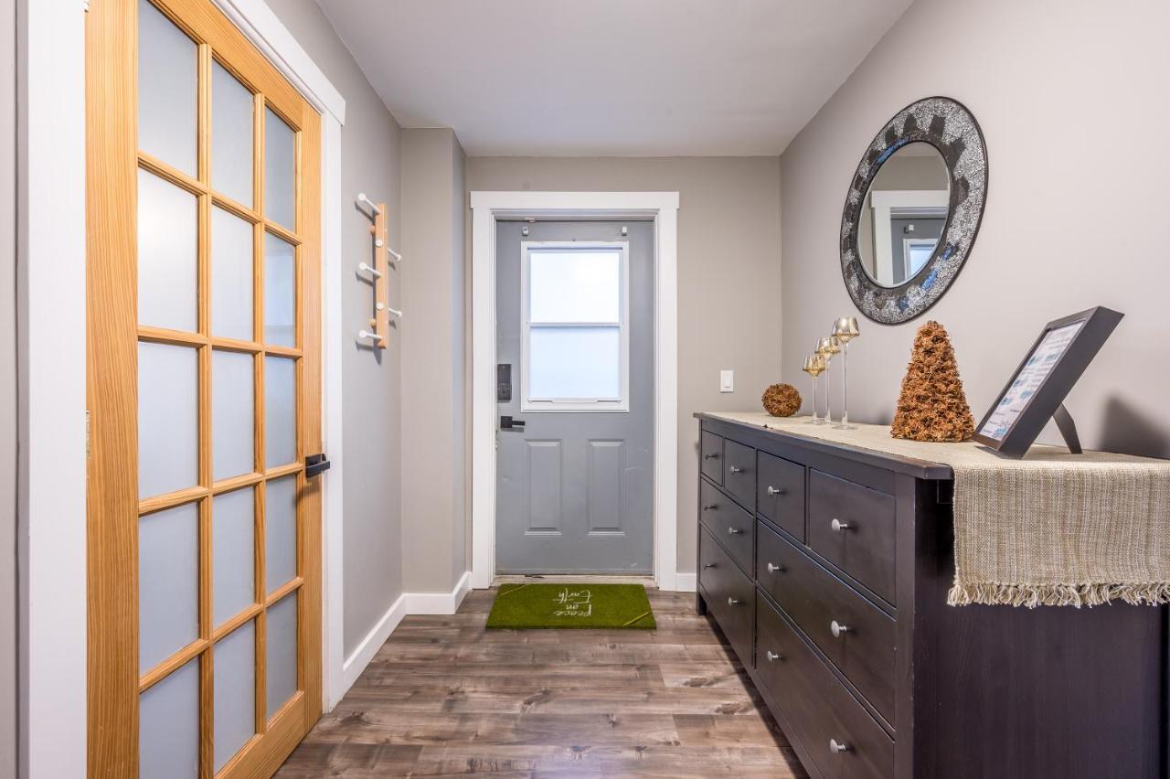 Cozy Chic Oasis 3 Bedroom Halifax Exterior photo